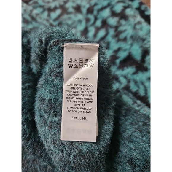 Tahari Women's Fuzzy Knit‎ Pullover Long-sleeve Sweater In Teal/Black Medium - Picture 8 of 9